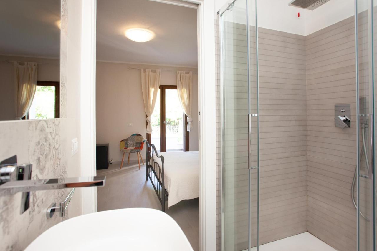 Lu Lioni Rooms 圣特奥多罗 外观 照片