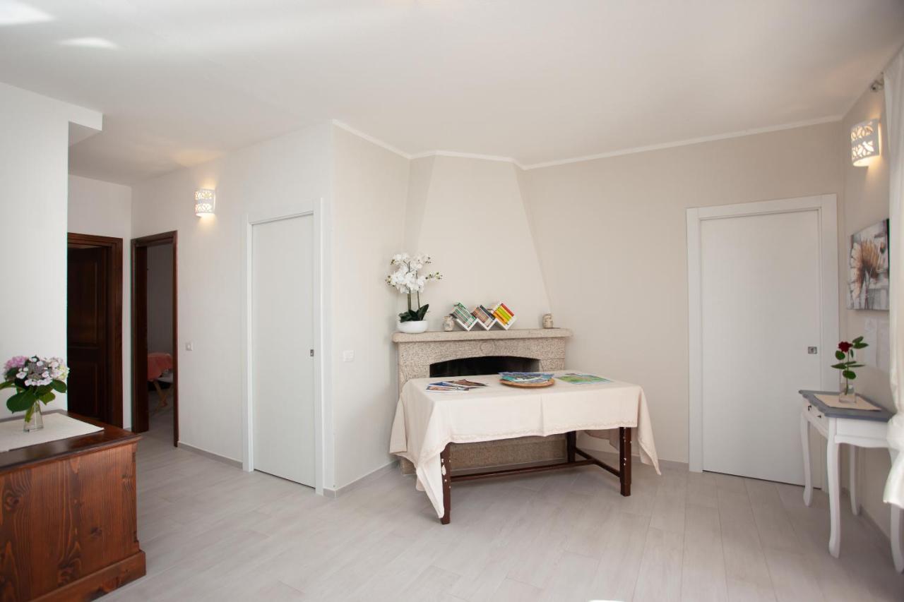 Lu Lioni Rooms 圣特奥多罗 外观 照片